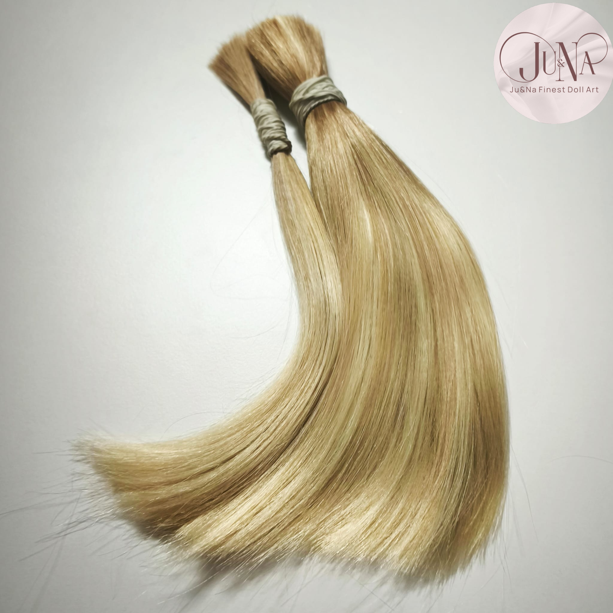 Human Hair Blonde 21cm 40g