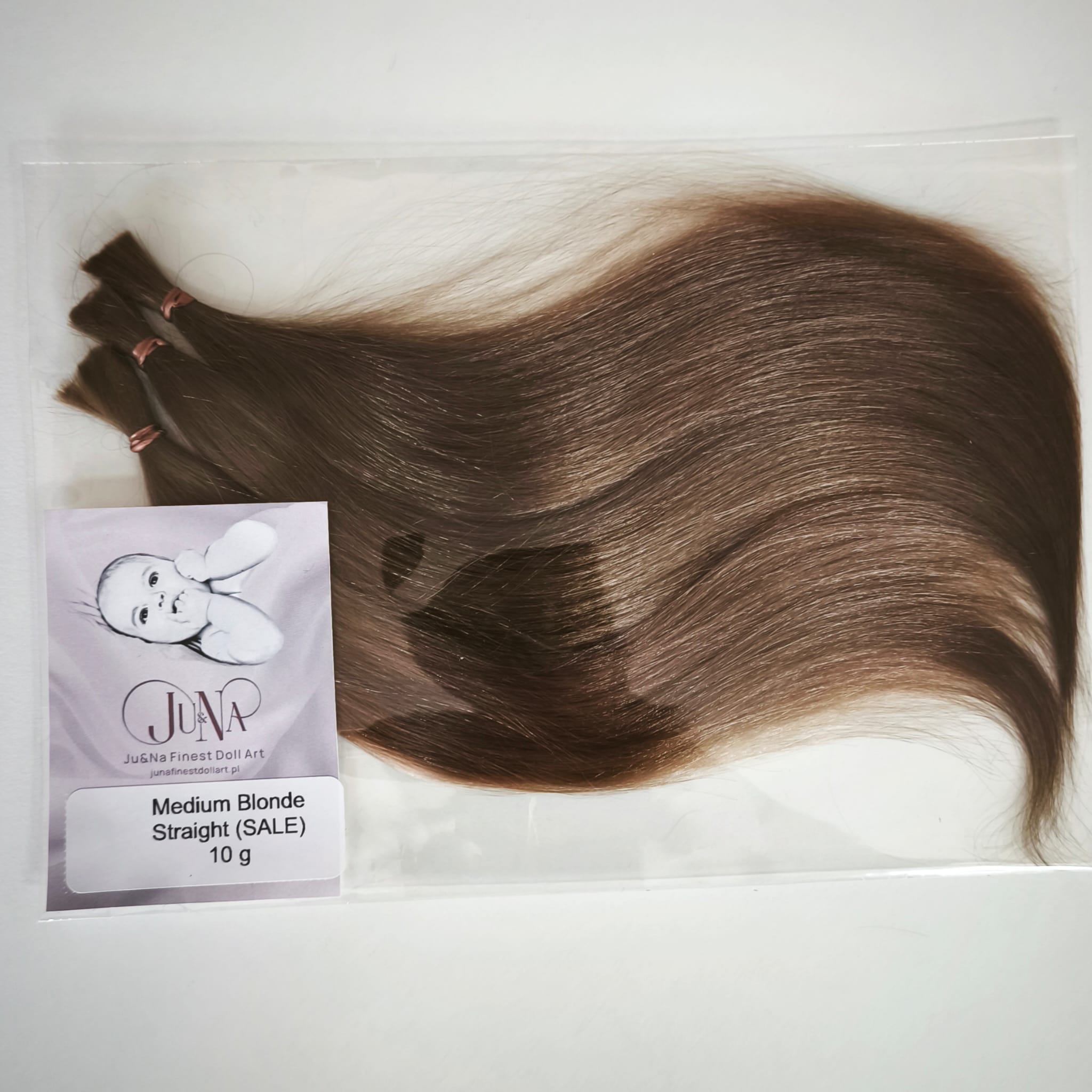 Medium Blonde Toddler straight  20-23 сm